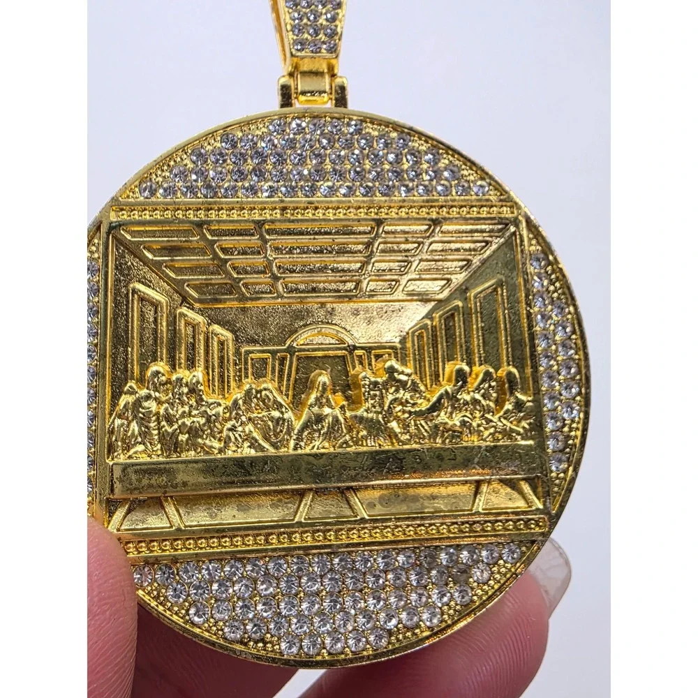 Gold Tone Last Supper Medallion Pendant Iced Out Rhinestone Hip Hop Religious